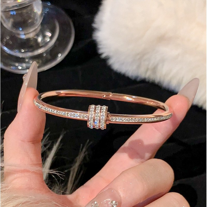 Small waist rose gold