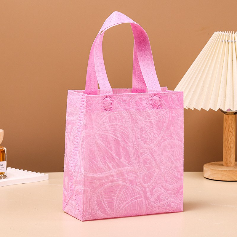 Big pink heart; 20*18*8; patterned non-woven fabric