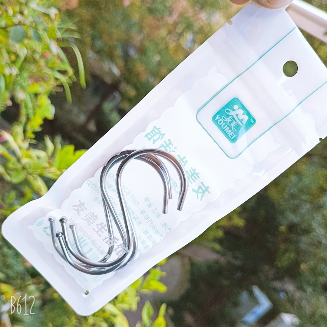A bag of 4 stainless steel hooks - Adhesive hook3