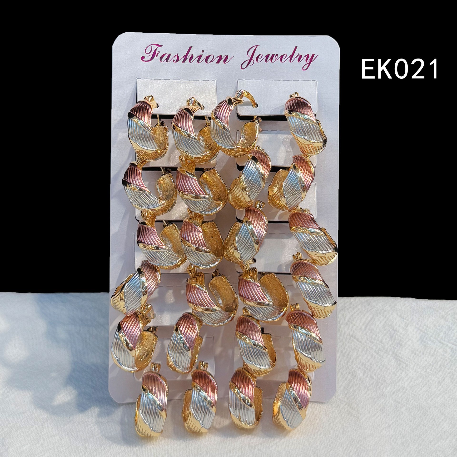 EK021