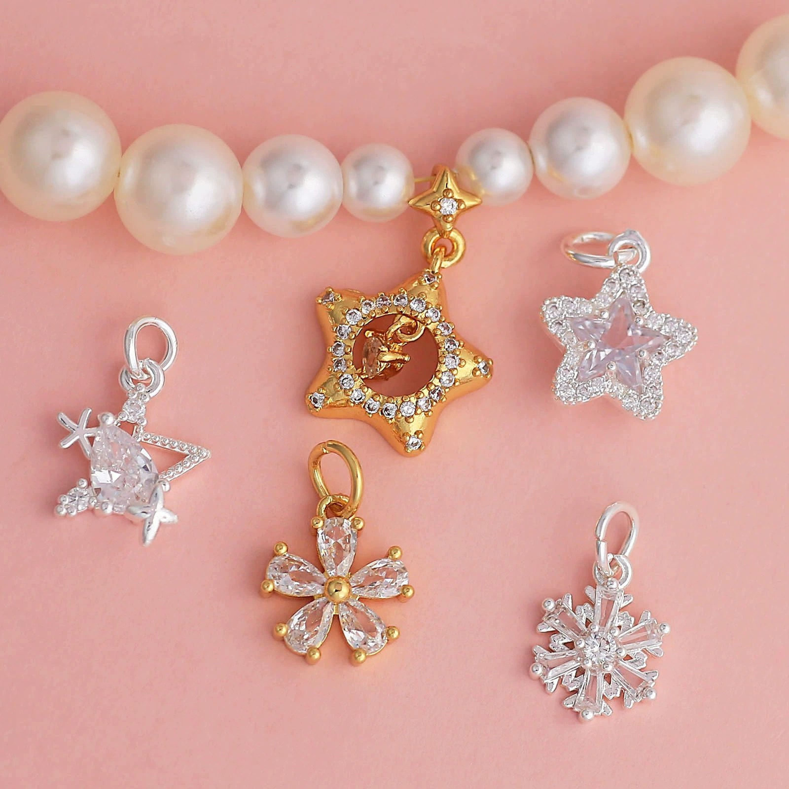 18K Gold-Plated Copper Zirconia Three-Dimensional Star Pendant DIY Accessories Bracelet Small Pendant Necklace Accessories